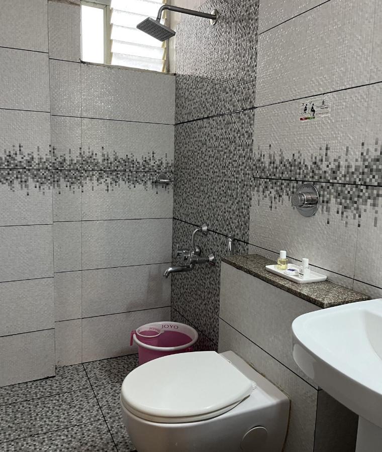 The Porch Inn Hotel/Service Apartments Бангалор Екстериор снимка